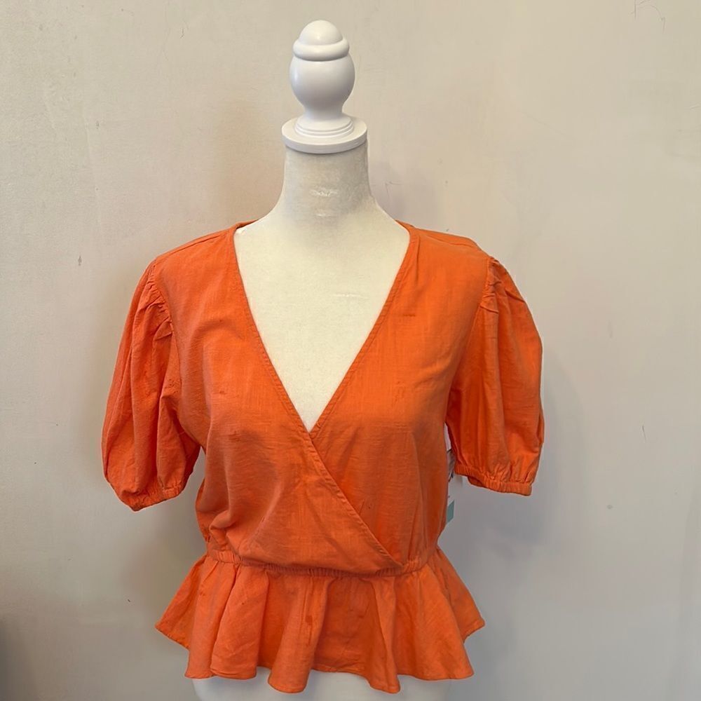 Abound orange puffy sleeve ruffle blouse Size S NWT